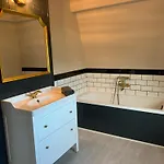 Bed & Breakfast La Dune - Ontbijt & Parking Inclusief 4*